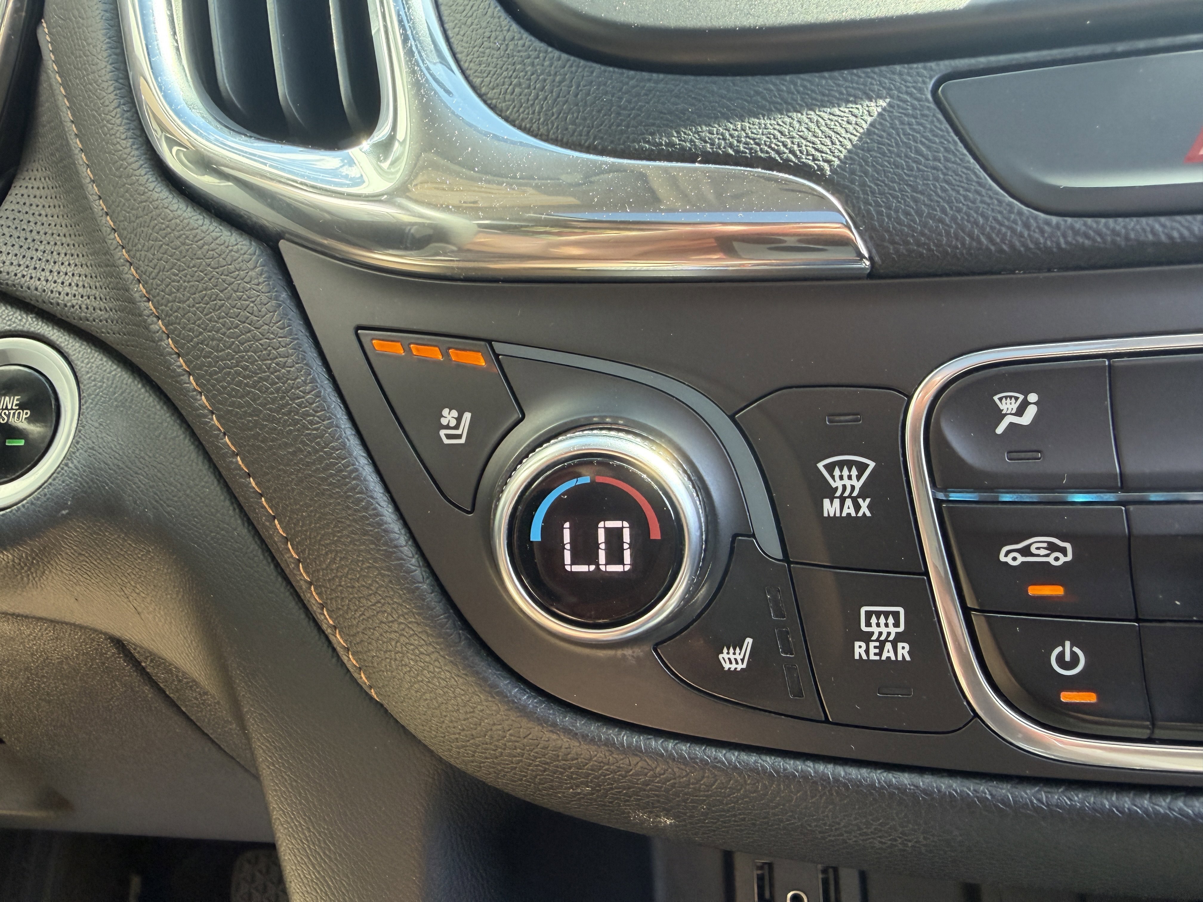Used 2018 Mosaic Black Metallic Chevrolet Premier image 42