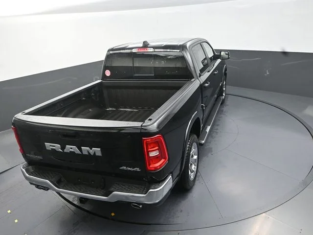 New 2026 Diamond Black Crystal Pearl-Coat Exterior Paint RAM Big Horn/Lone Star image 17