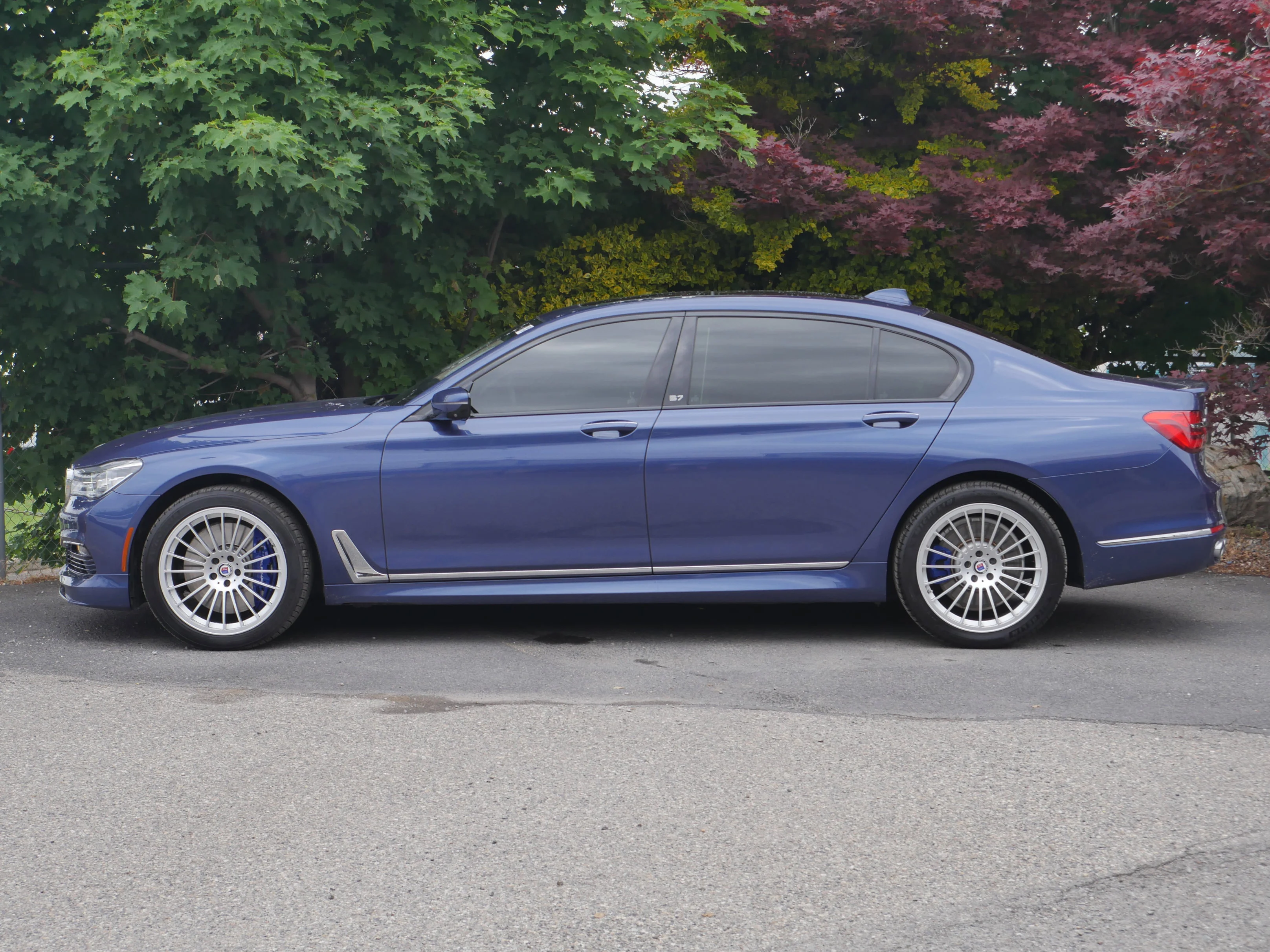 Used 2017 ALPINA Blue Metallic BMW ALPINA B7 xDrive image 20