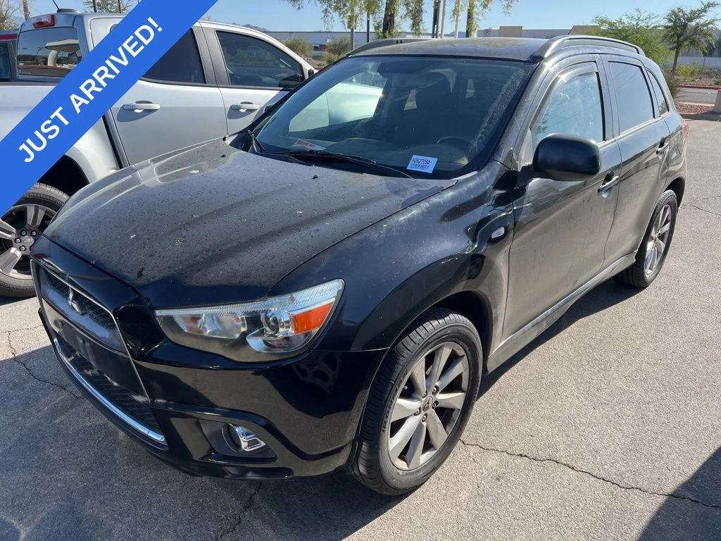 2012 Mitsubishi Outlander Sport SE AUTO's photo