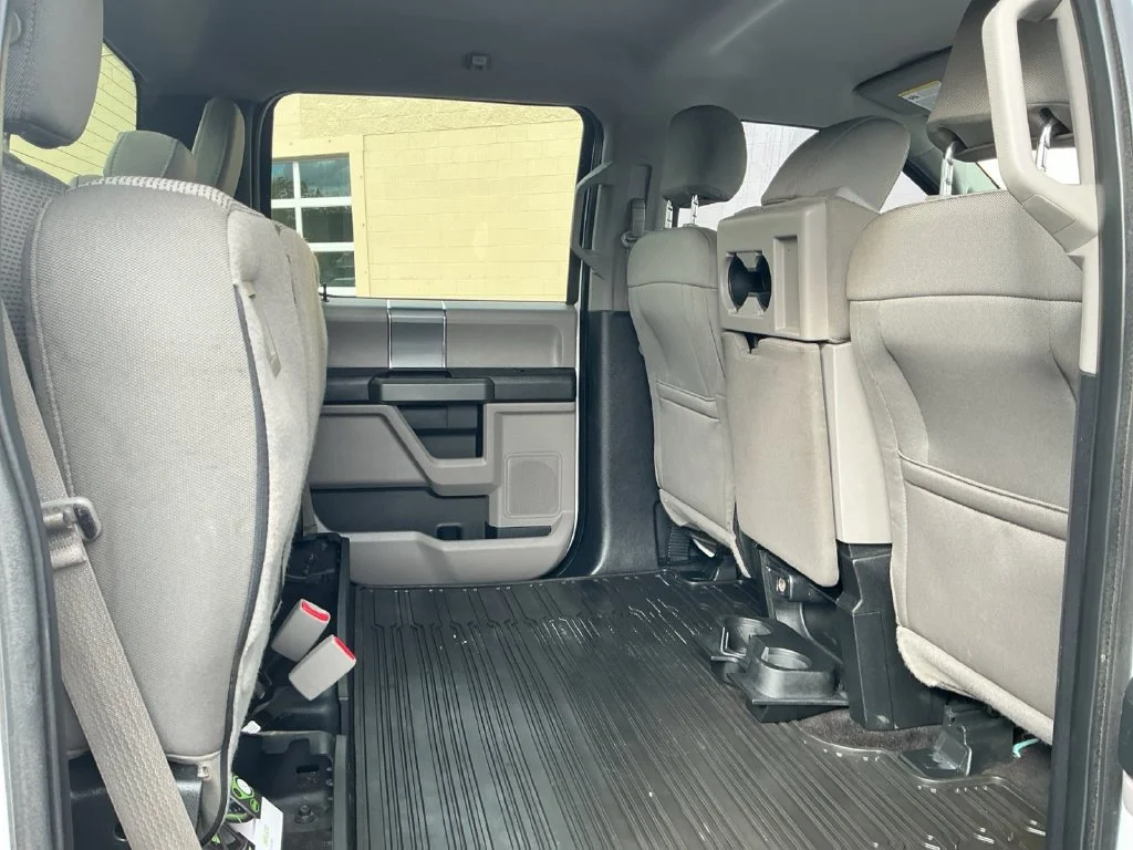 Used 2016 White Ford XLT image 32