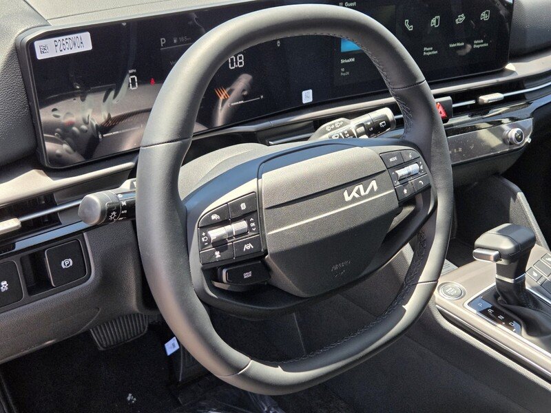 New 2026 Glacial White Pearl Kia EX image 11