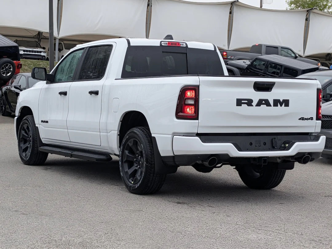 New 2026 White RAM Express - - 4x4 - Remote Start - Adaptive Cruise Control - Class IV Towing & More! image 6