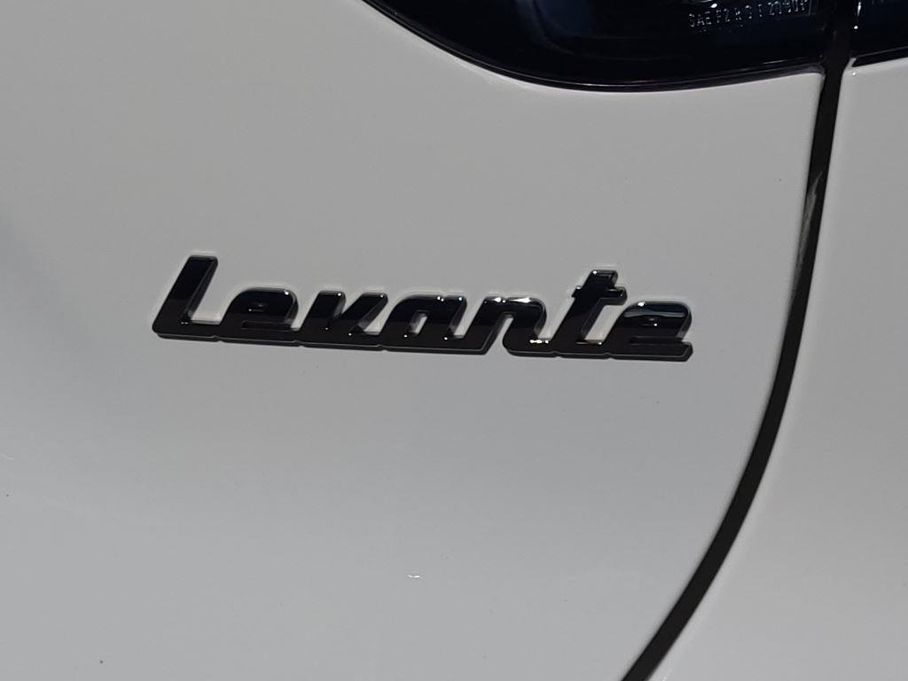 Used 2024 Bianco Maserati Modena Ultima image 24