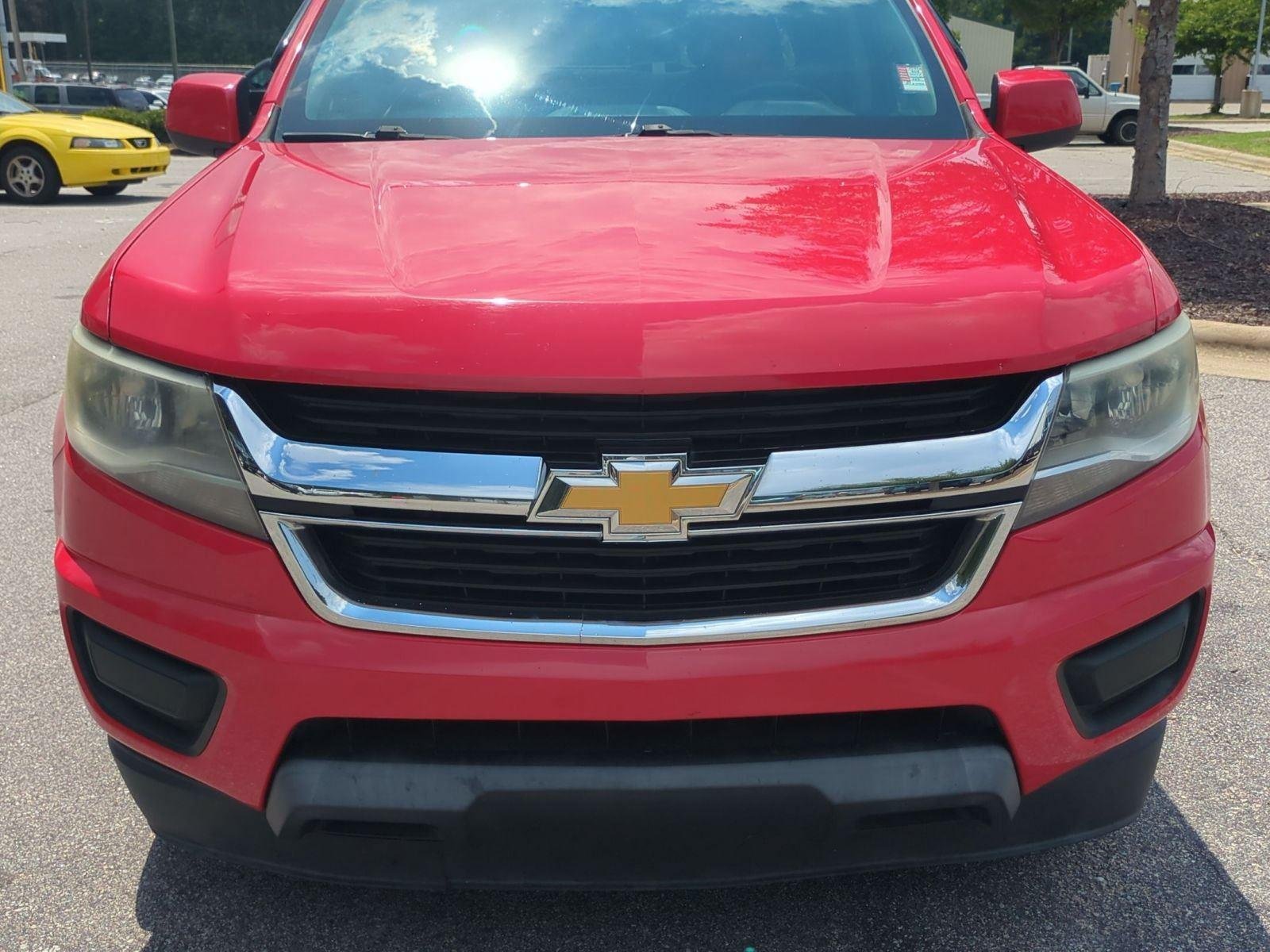Used 2018 Red Hot Chevrolet 2WD LT image 14