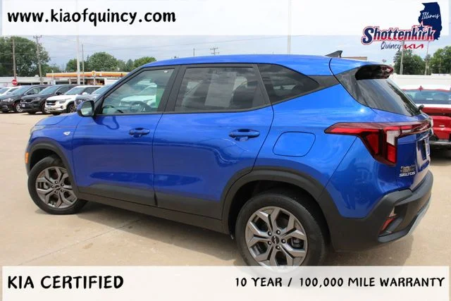 Used 2024 Blue Kia LX image 3
