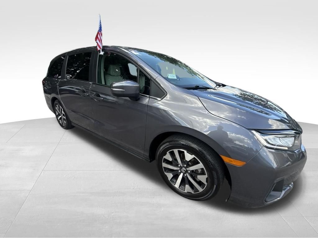 Used 2025 Silver Honda EX-L image 8