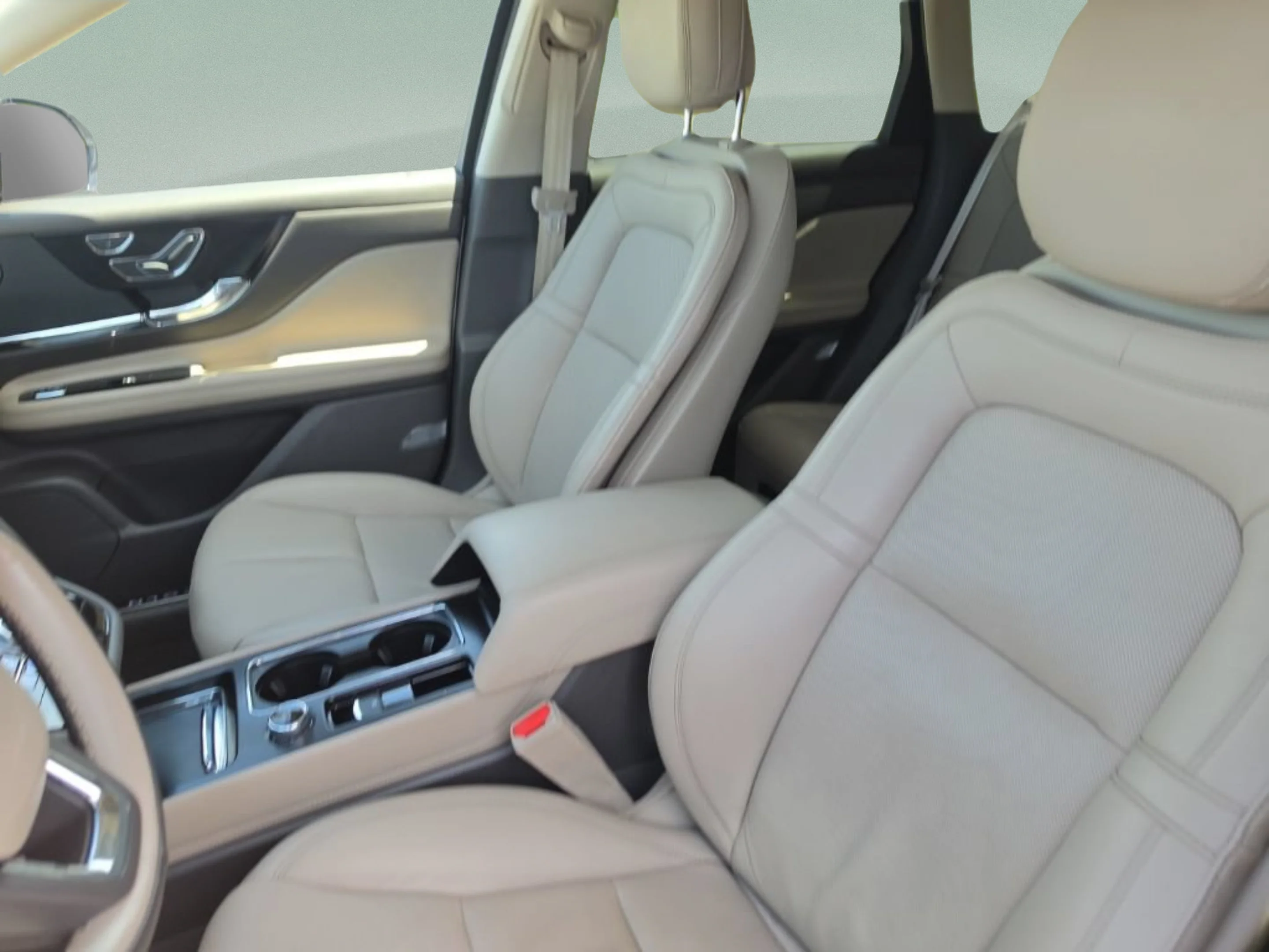 Used 2020 White Lincoln Reserve image 20