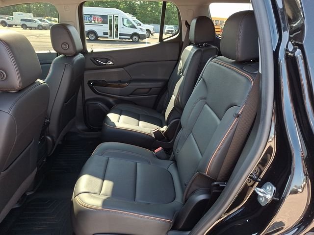 Used 2023 Ebony Twilight Metallic GMC AT4 image 11