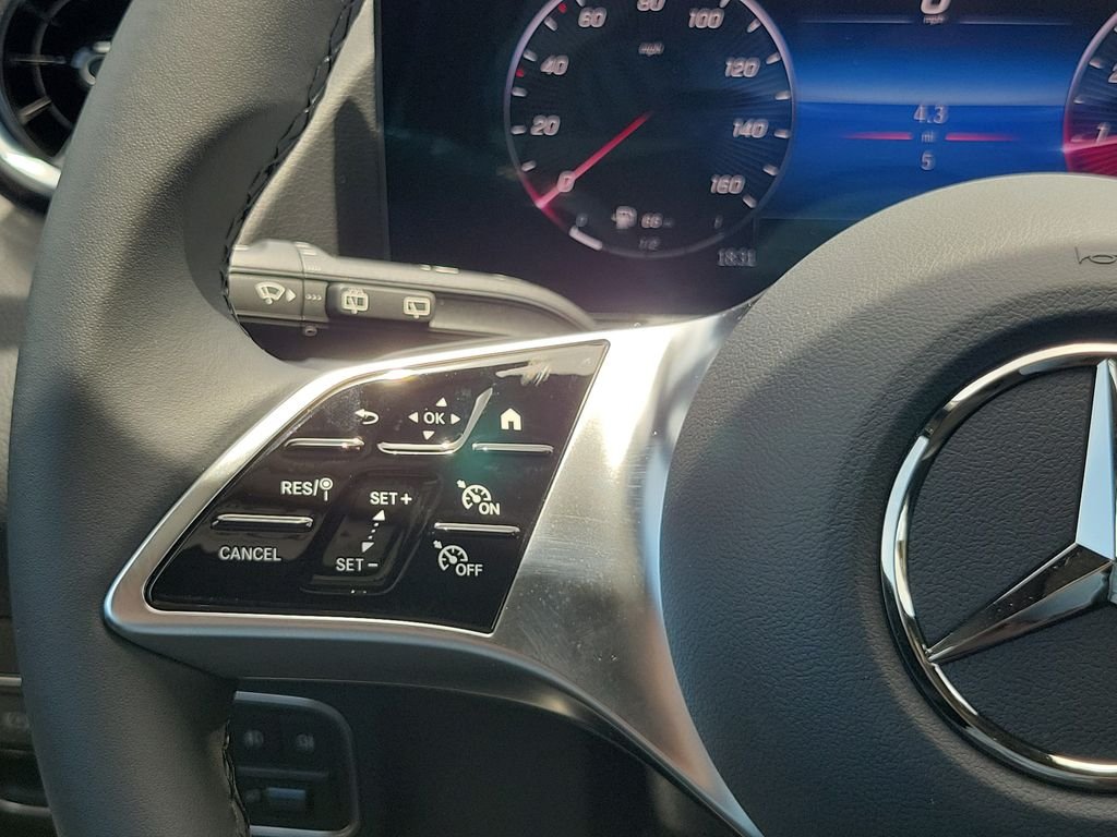New 2026 Mountain Grey Metallic Mercedes-Benz GLA 250 image 26