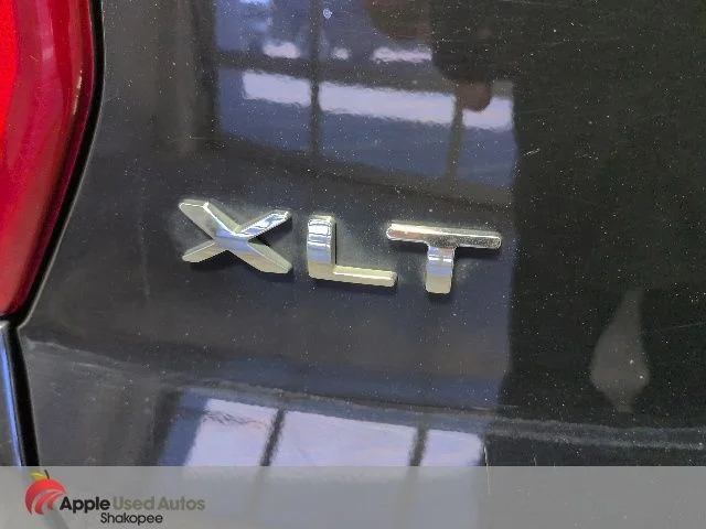 Used 2016 Black Ford XLT image 8