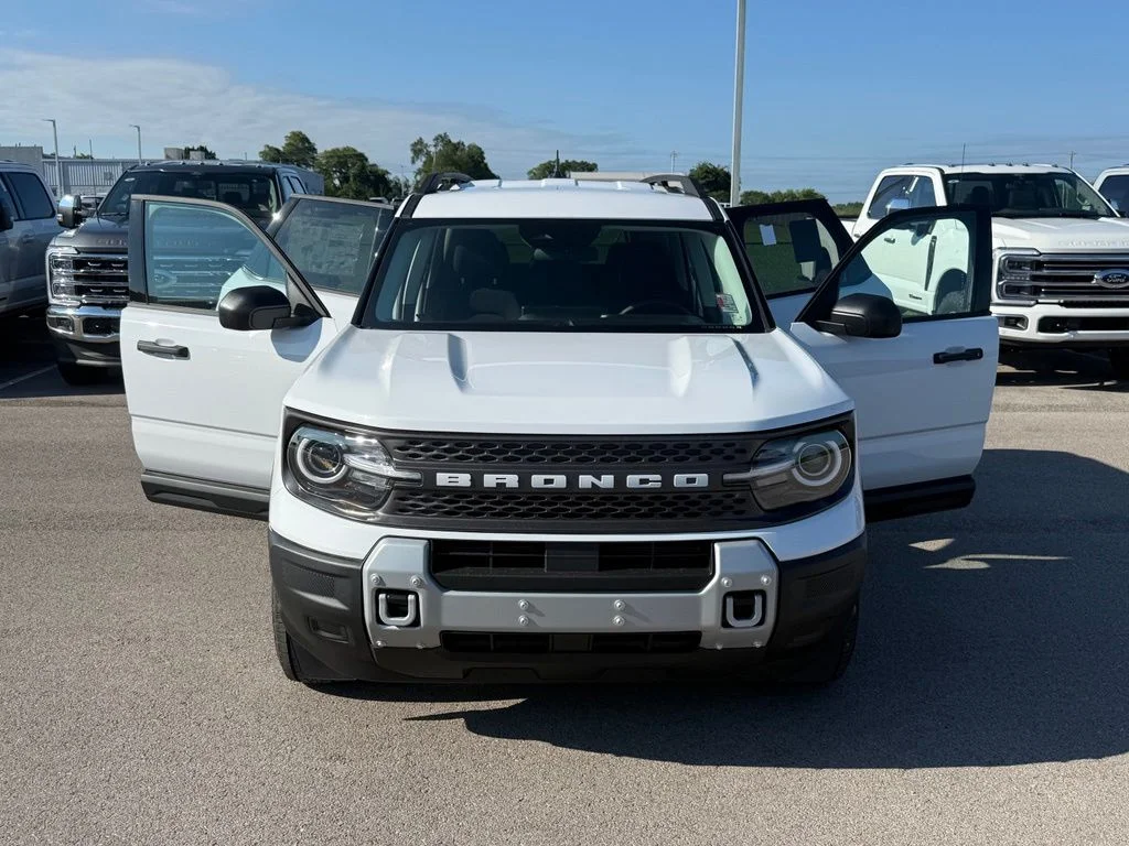 New 2026 White Ford Big Bend image 22