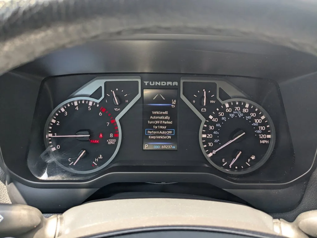 Used 2022  Toyota Limited image 15