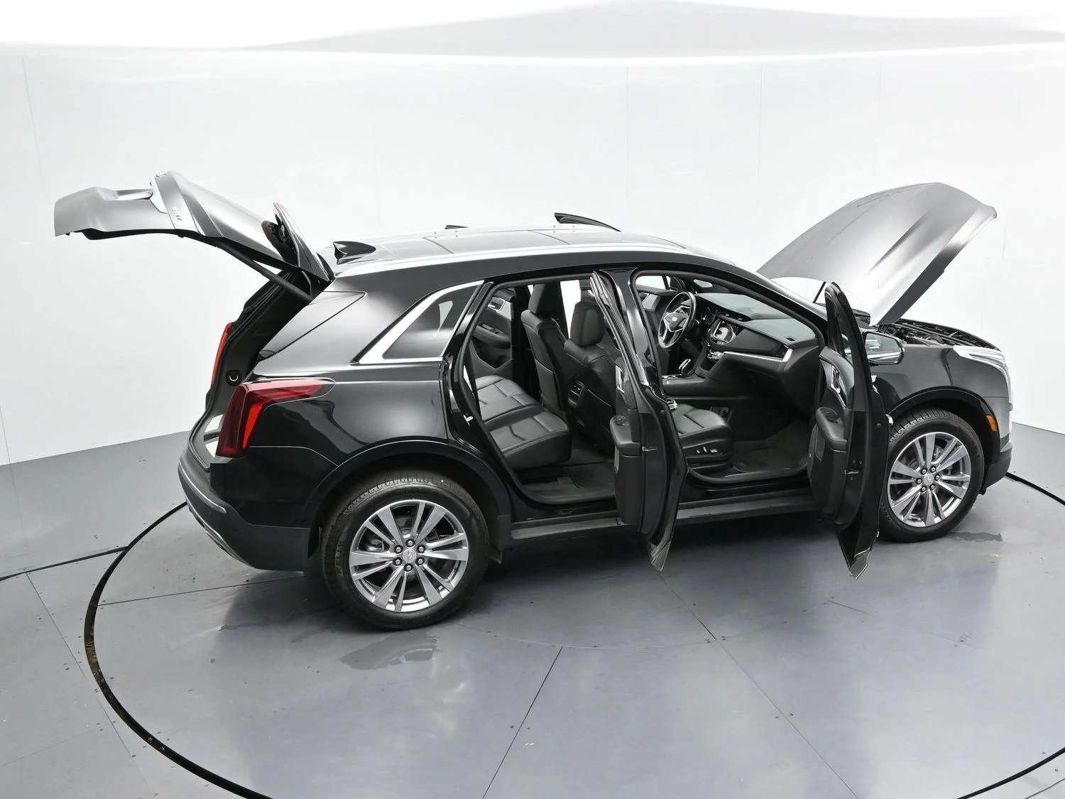 Used 2025 Stellar Black Metallic Cadillac Premium Luxury image 40