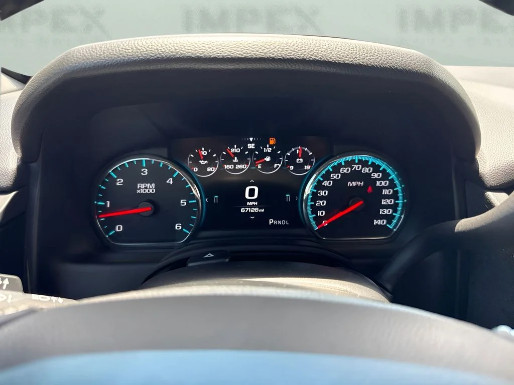 Used 2019 Gray Chevrolet Premier image 27