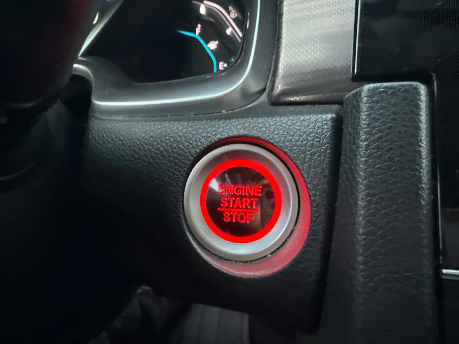 Used 2019 White Honda EX image 15