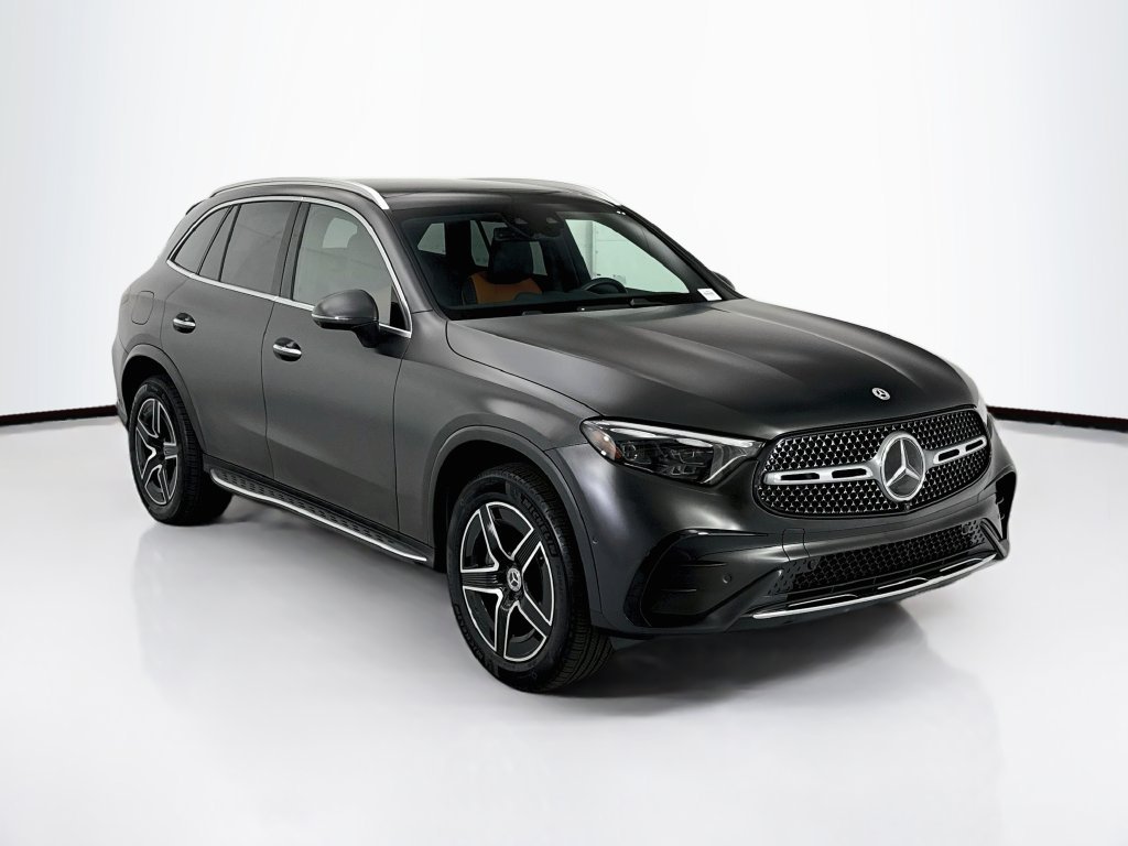 Certified Used 2026 Grey Mercedes-Benz GLC 300 image 3
