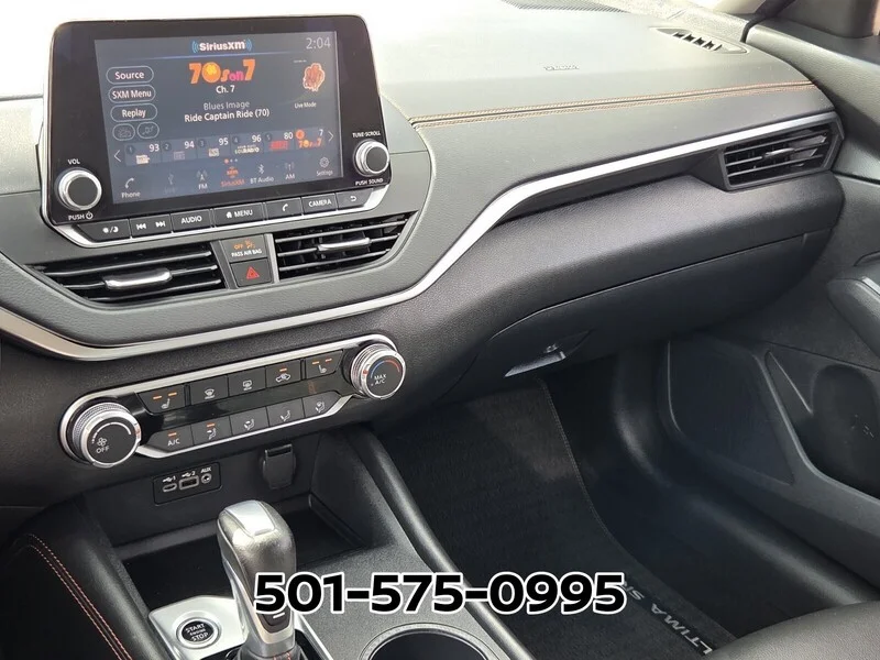 Used 2021 Pearl White NISSAN 2.5 SR SEDAN image 25