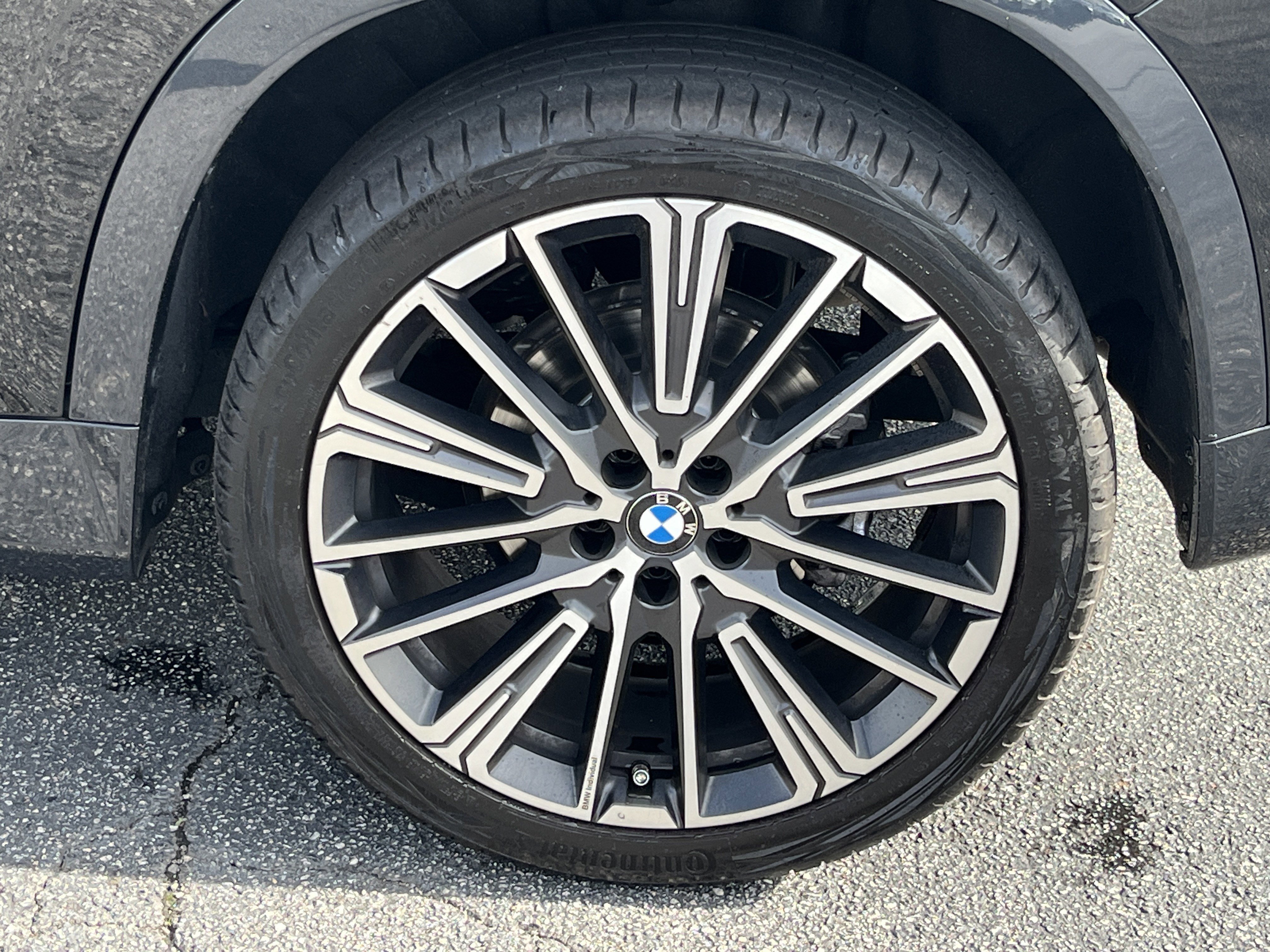 2025 BMW X1 28i - Photo 30