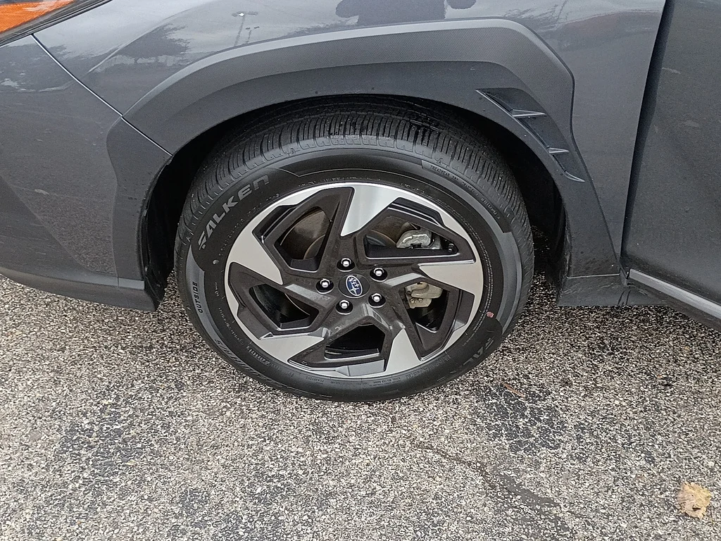 2025 Subaru Crosstrek Limited, photo 10 of 12