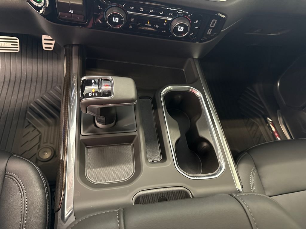 2025 Chevrolet Silverado 1500 RST - Photo 24