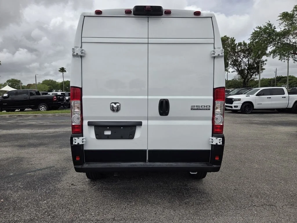 New 2026 Bright White Clear-Coat Exterior Paint RAM Tradesman image 6