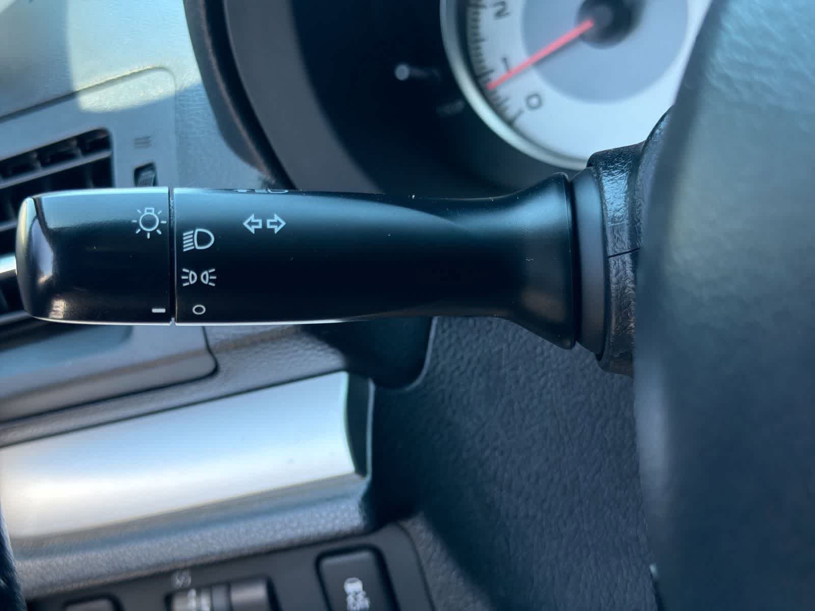Used 2013 Marine Blue Pearl Subaru 2.0i Premium image 28