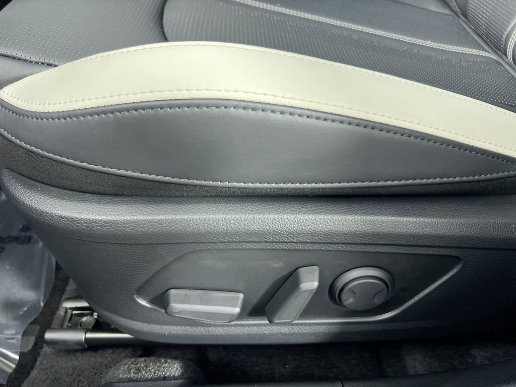 New 2026 Wolf Gray Kia GT-Line FWD image 15