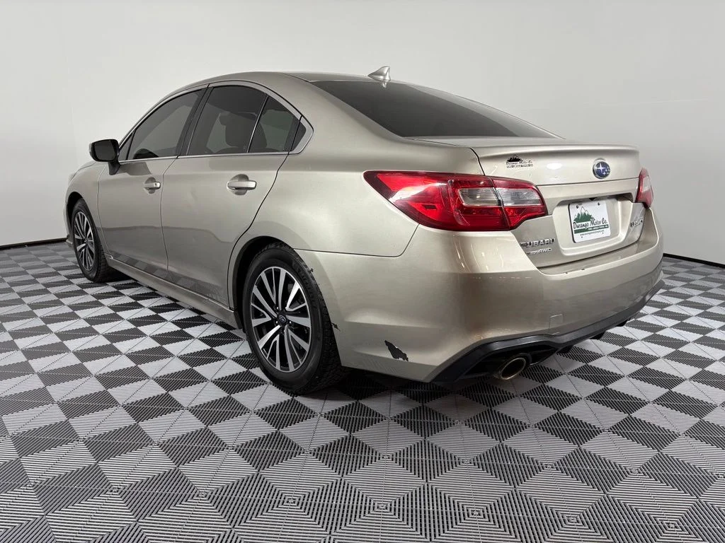 Used 2018 Gray Subaru 2.5i image 12