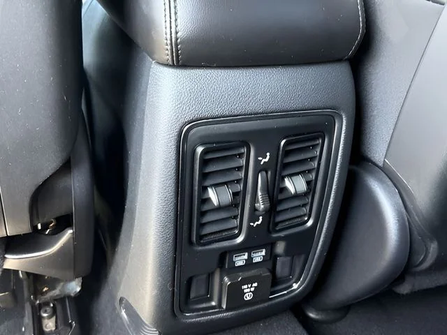 Used 2019 Black Jeep Limited image 15