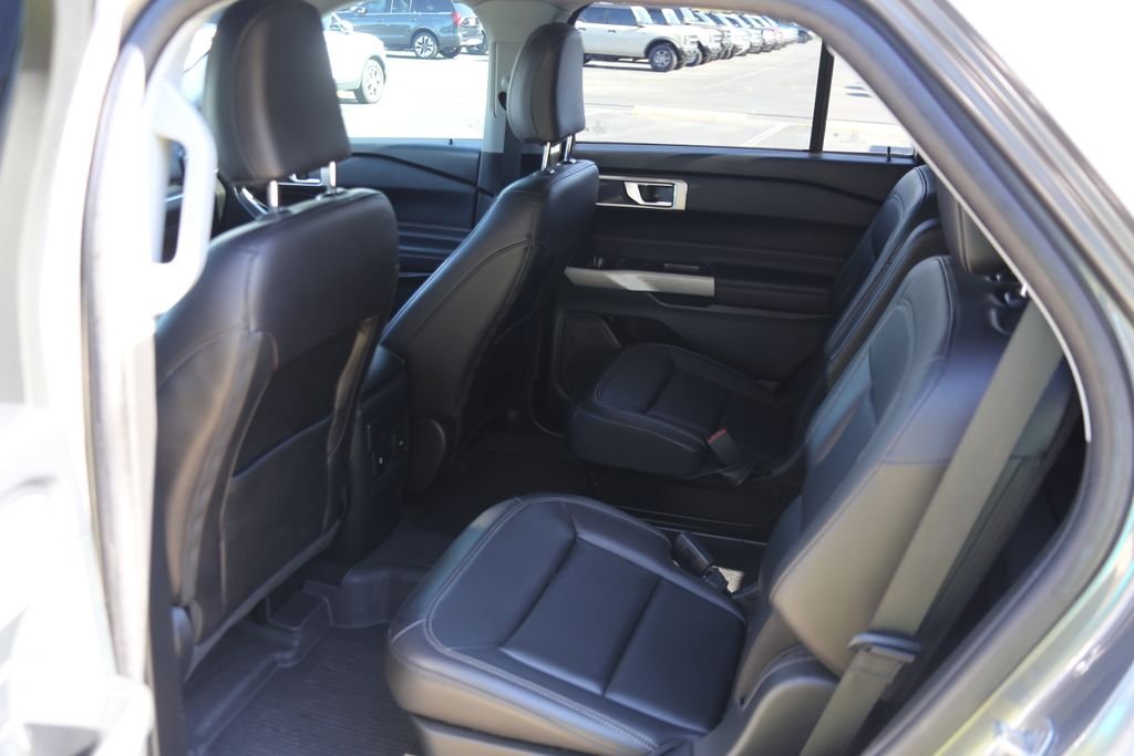 Used 2024 Gray Ford XLT image 19