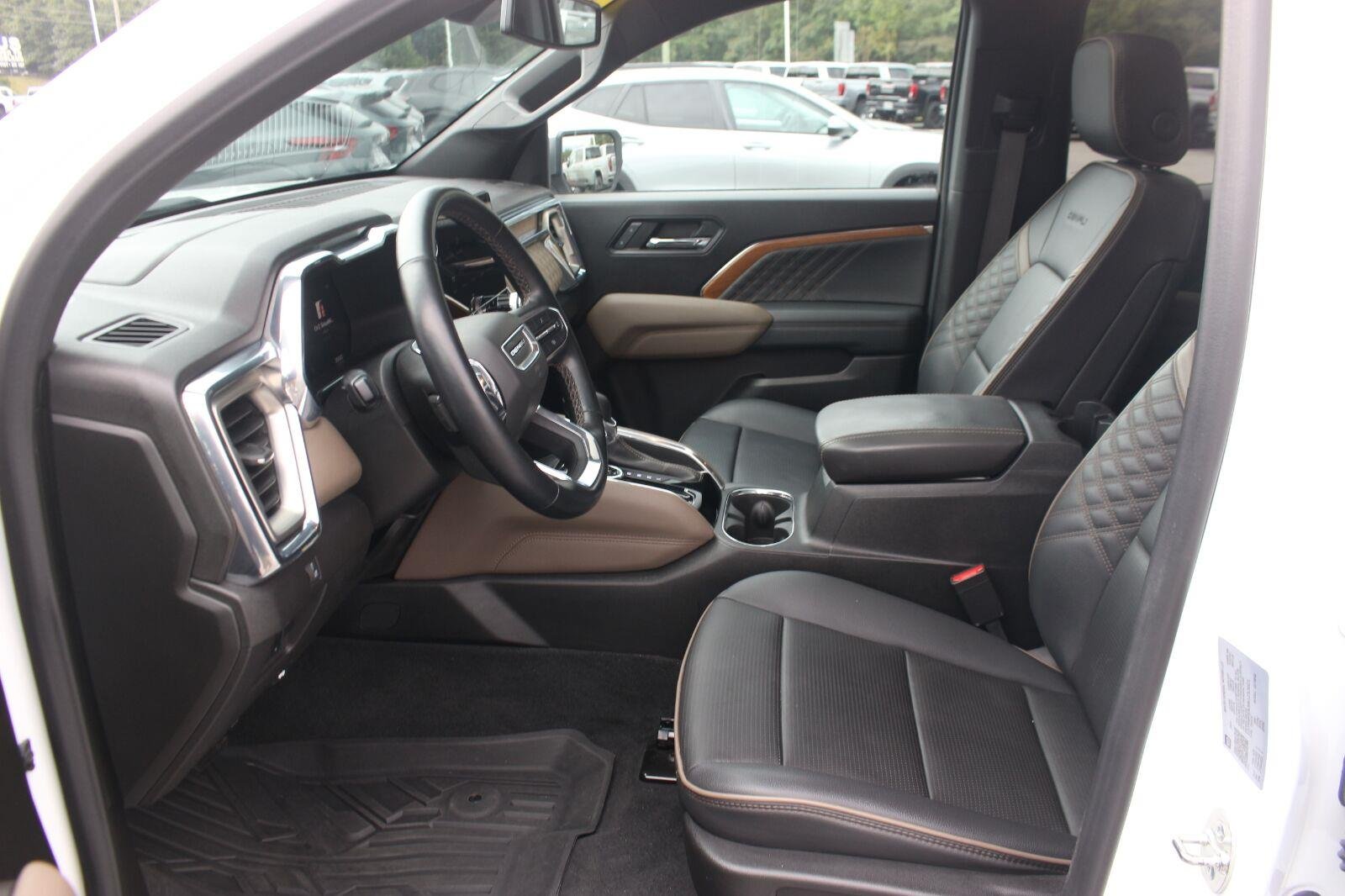 Used 2024 Summit White GMC Denali image 16