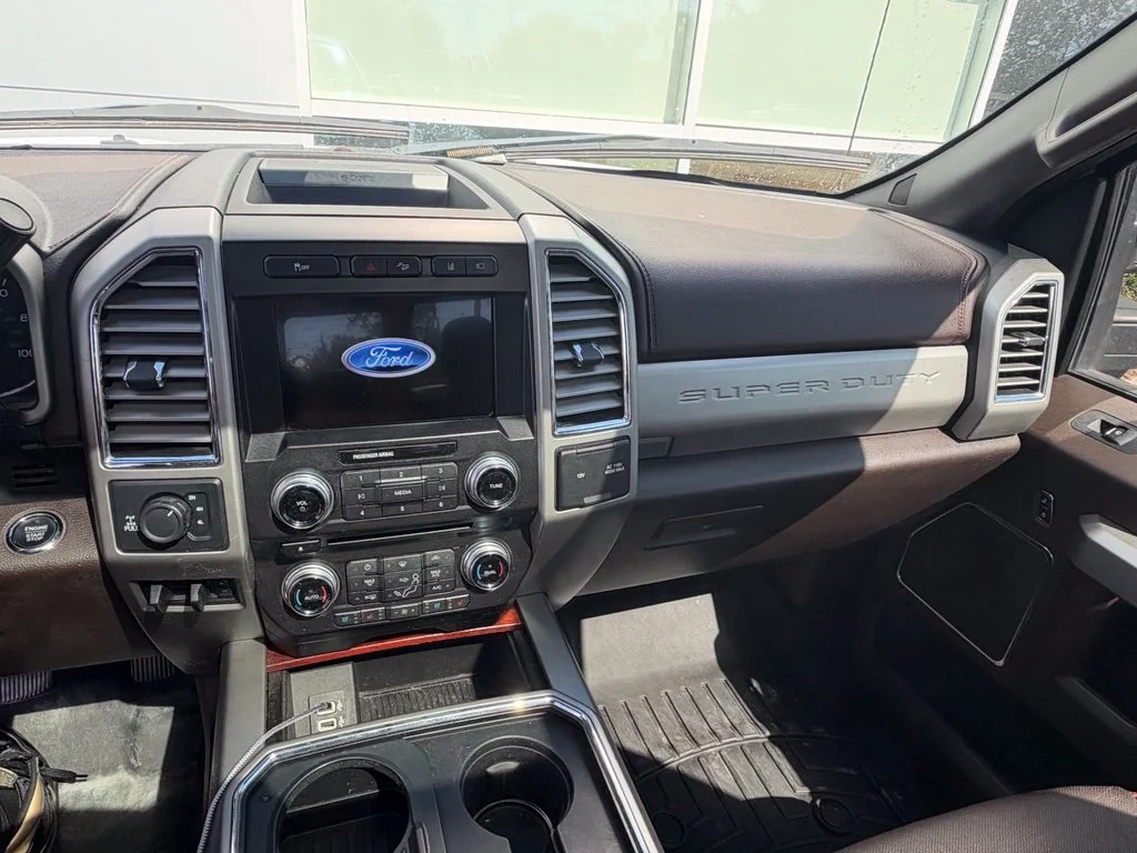 Used 2017 White Ford King Ranch image 9