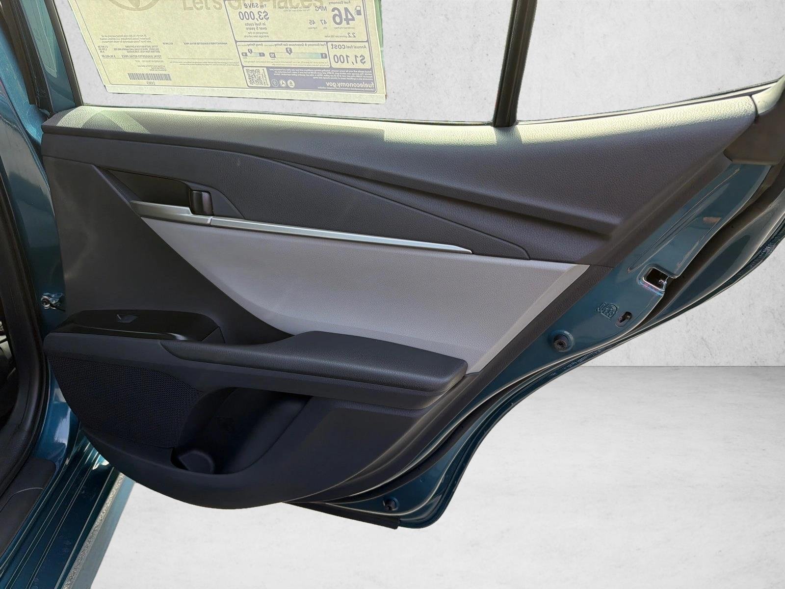 New 2026 Ocean Gem Toyota SE image 16