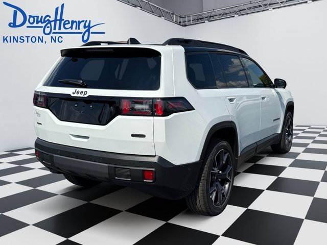 New 2026 Bright White Clear-Coat Exterior Paint Jeep Overland image 5