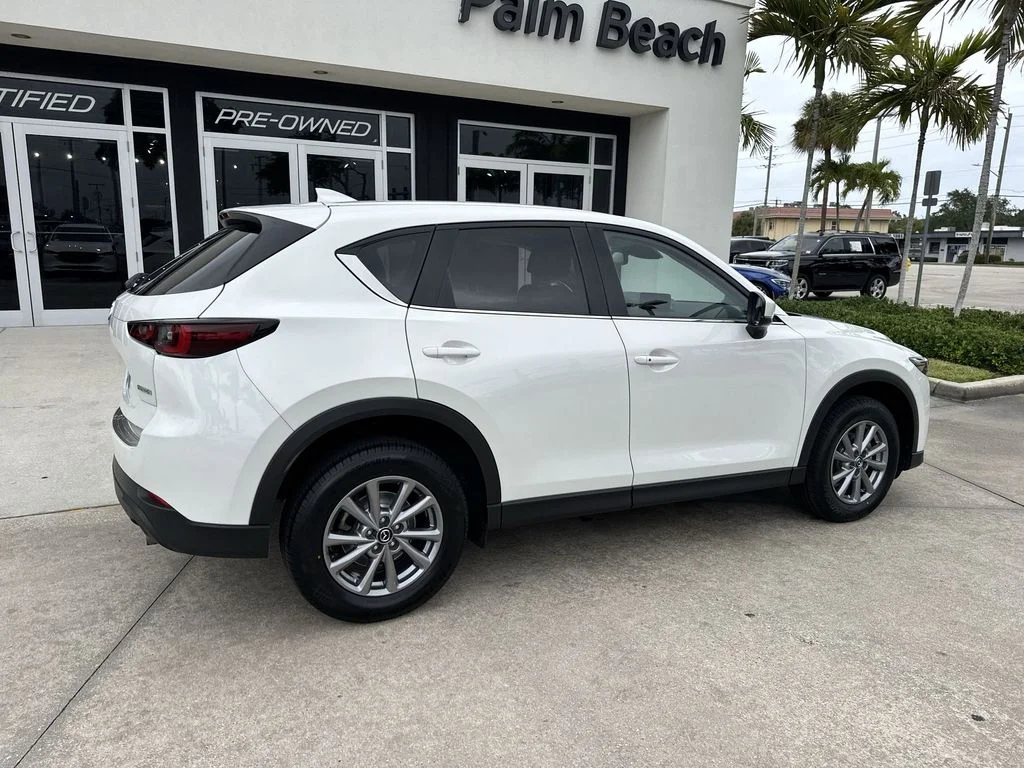 Certified Used 2023 White Metallic Mazda 2.5 S Preferred Package image 4