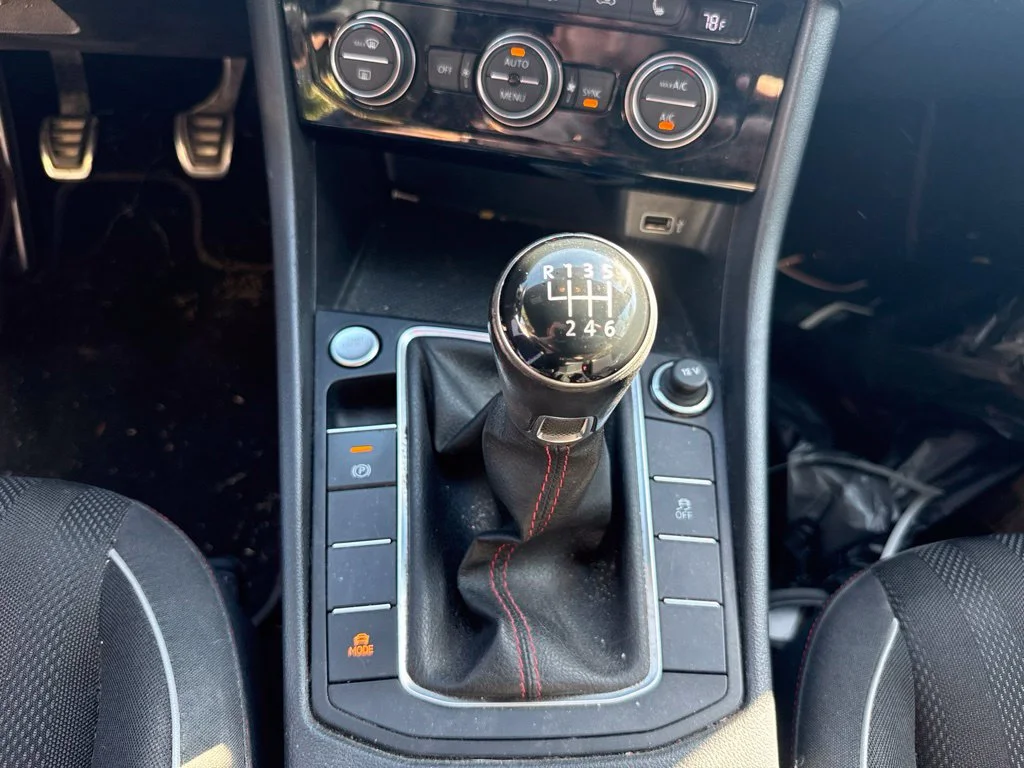 Used 2019 Gray Volkswagen 2.0T S image 6