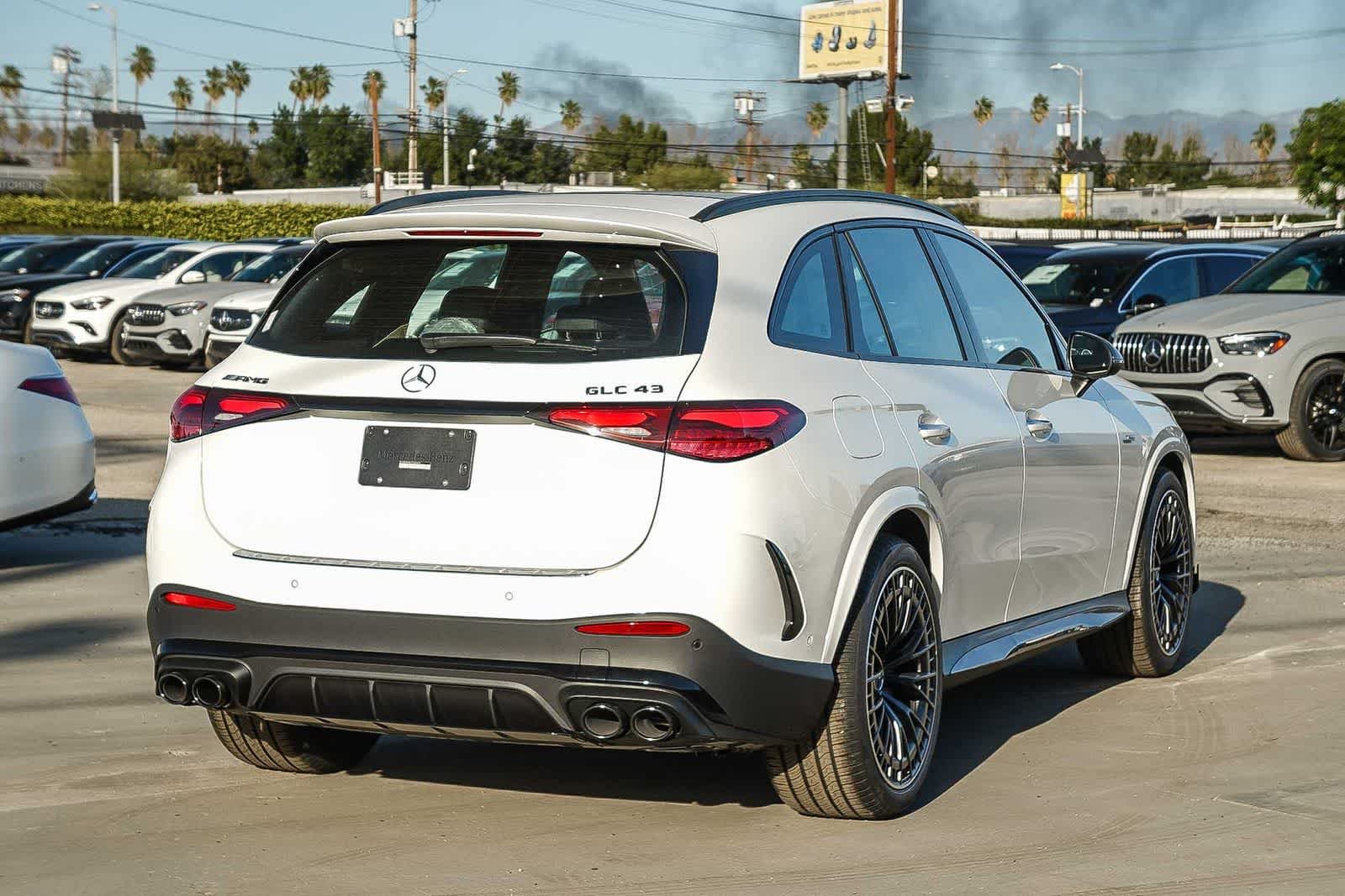 New 2026 Polar White Mercedes-Benz AMG® GLC 43 image 4