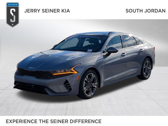 2022 Kia K5 EX