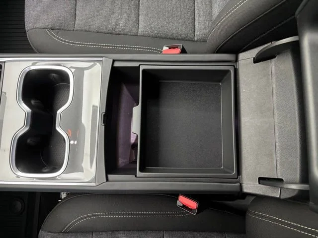 2026 GMC Acadia Elevation - Photo 32