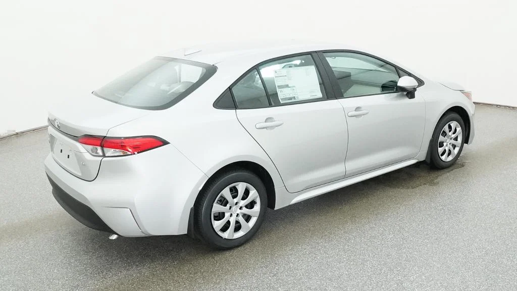 New 2026 Classic Silver Metallic Toyota LE image 31