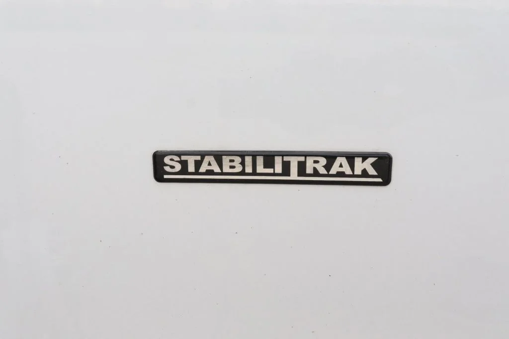 Used 2022 Summit White Chevrolet Work Van image 29