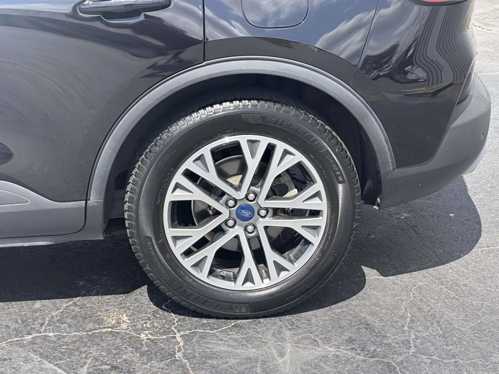 Used 2022 Black Ford SEL image 13