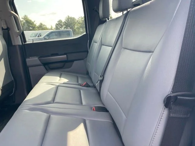 New 2026 Oxford White Ford XL image 29