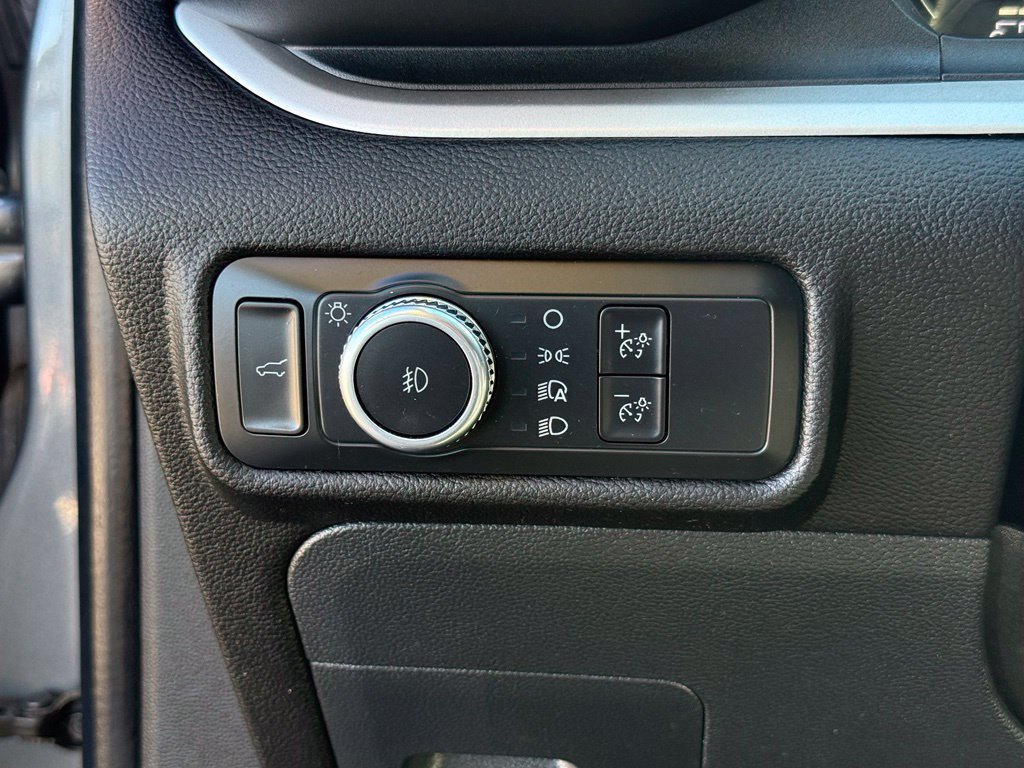 Used 2022 Carbonized Gray Metallic Ford XLT image 14