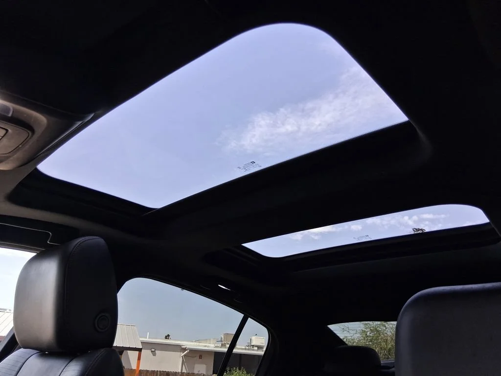 Used 2020 VELOCITY RED Cadillac Sport image 18