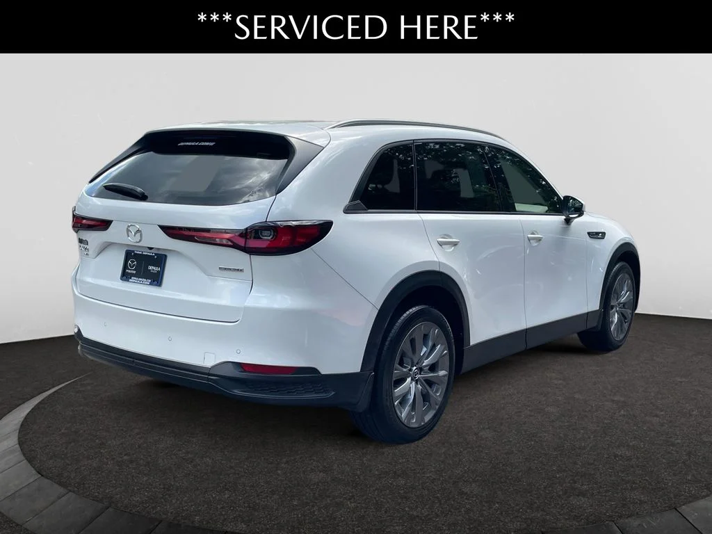 Used 2026 White Mazda 3.3 Turbo Preferred image 5