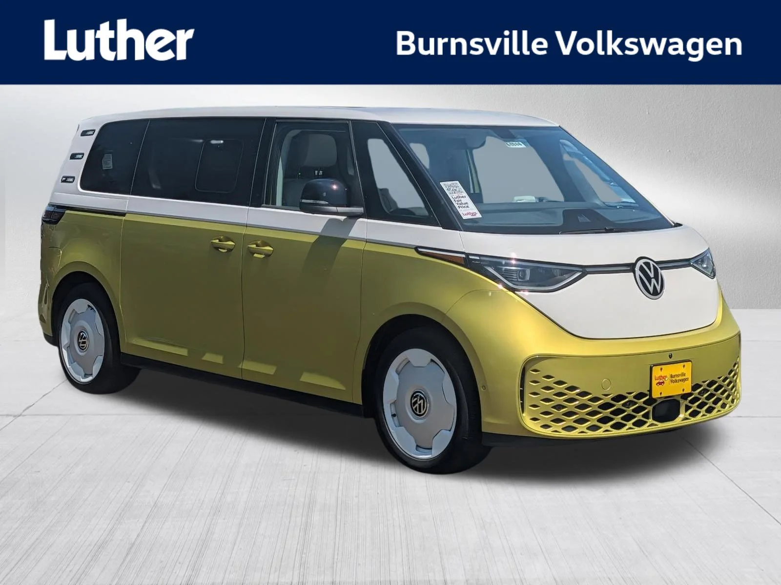 2025 Volkswagen ID. Buzz 1st Edition 4Motion Two-Tone's photo