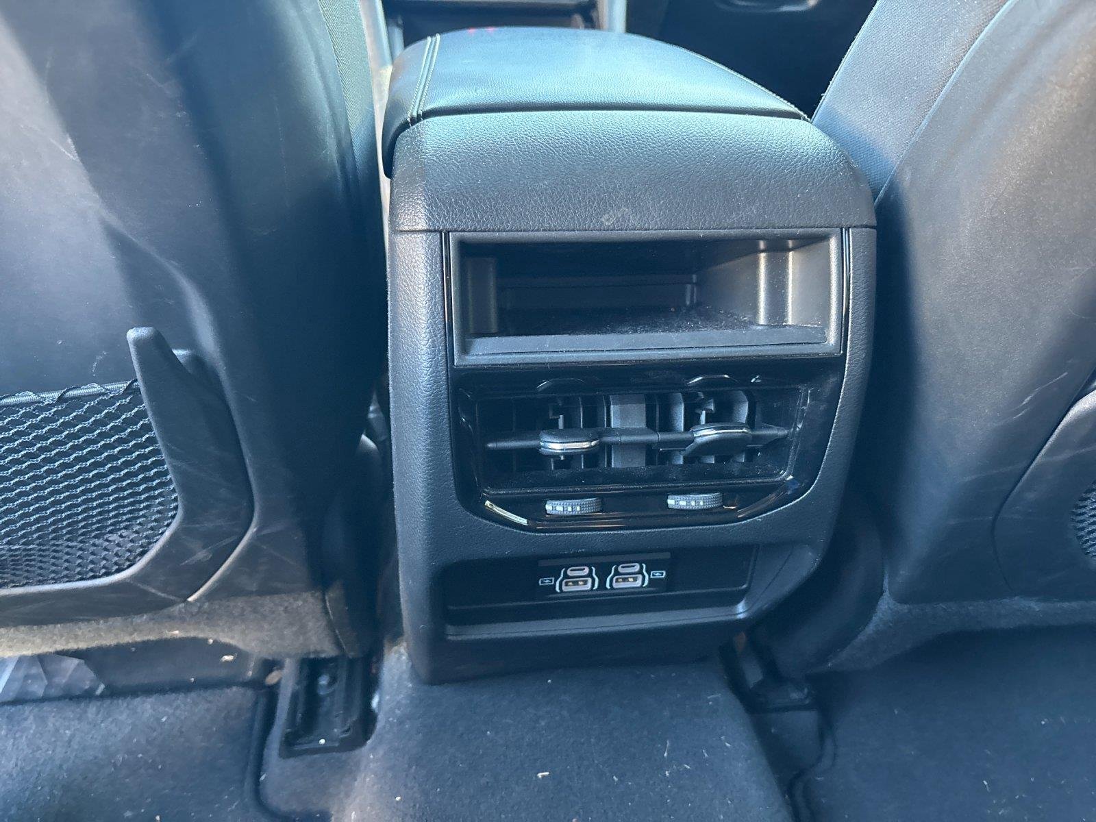 Used 2023 Baltic Gray Metallic Clearcoat Jeep Laredo image 32