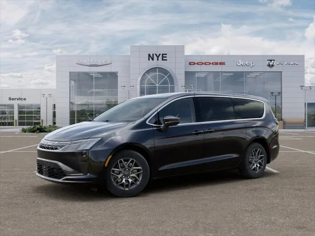 New 2027 Diamond Black Crystal Pearl-Coat Exterior Paint Chrysler Limited image 28
